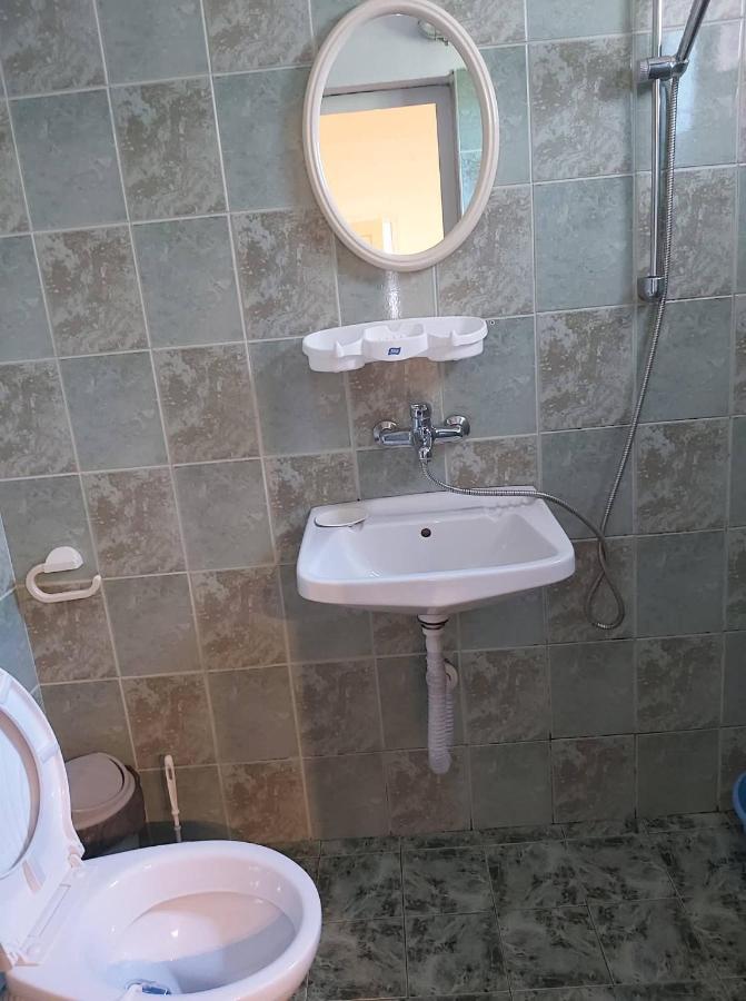 Guest Rooms Grudovi Obzor Exterior photo